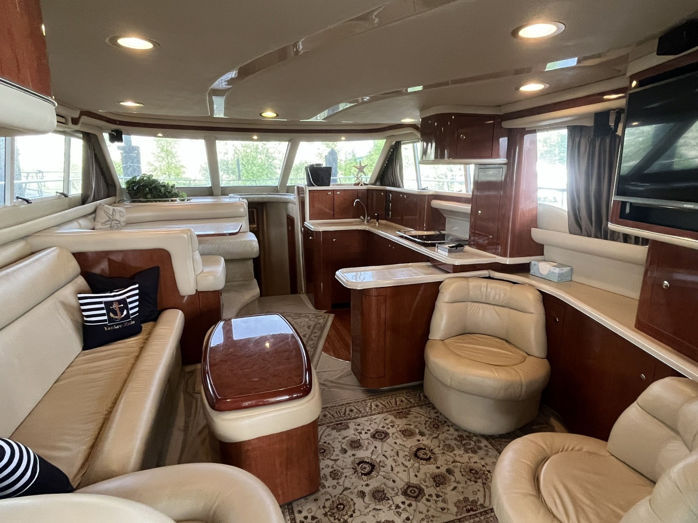 2003 Sea Ray 480 Sedan Bridge - Image 27