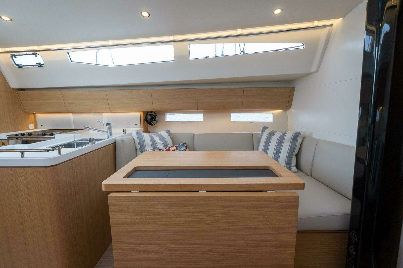 2026 J Boats NEW 2026 - Image 58