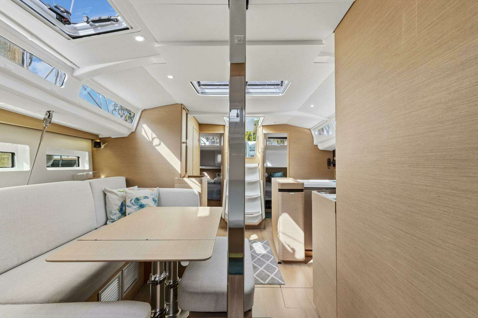 2021 Jeanneau 440 - Image 33