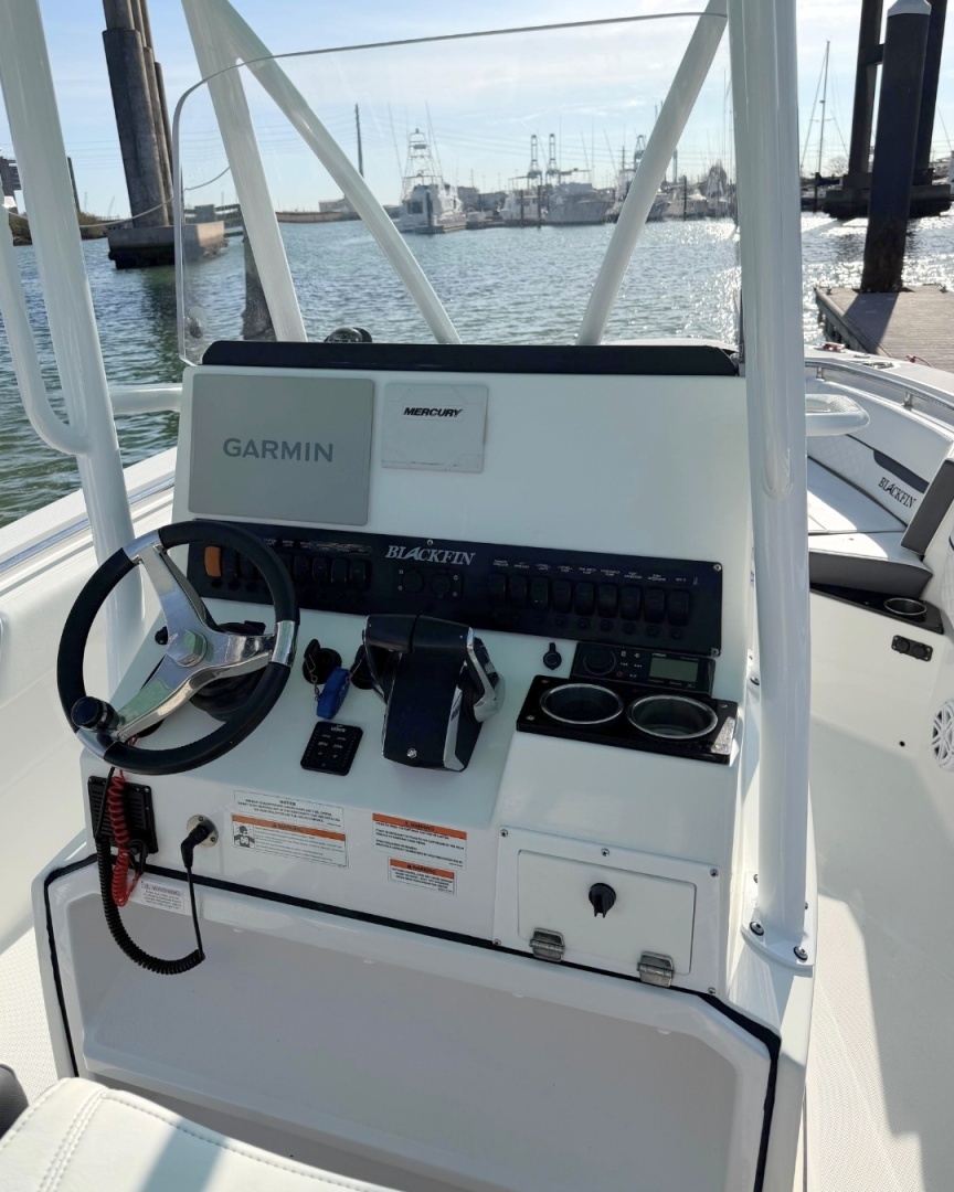 2021 Blackfin — - Image 3