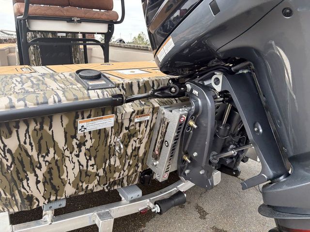 2026 Avid 23 Mag - 20