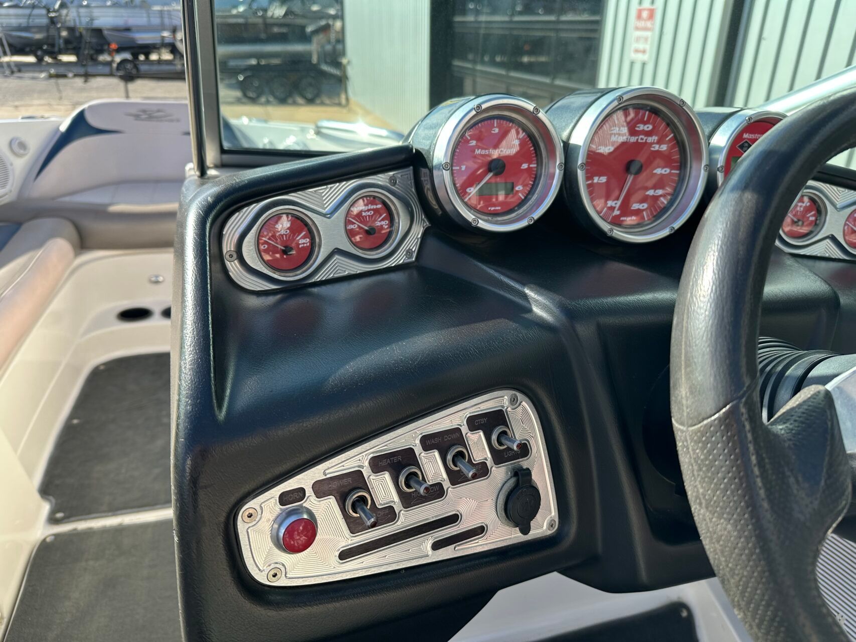 2006 MasterCraft — - 25