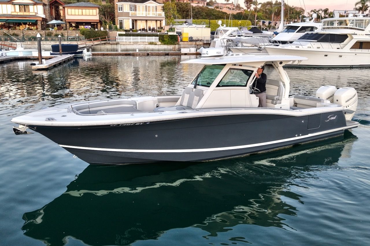 2023 Scout 330 LXF