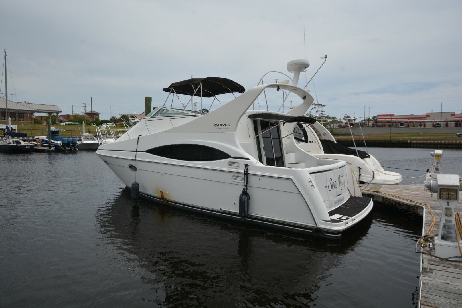 2000 Carver 350 Mariner - Image 2