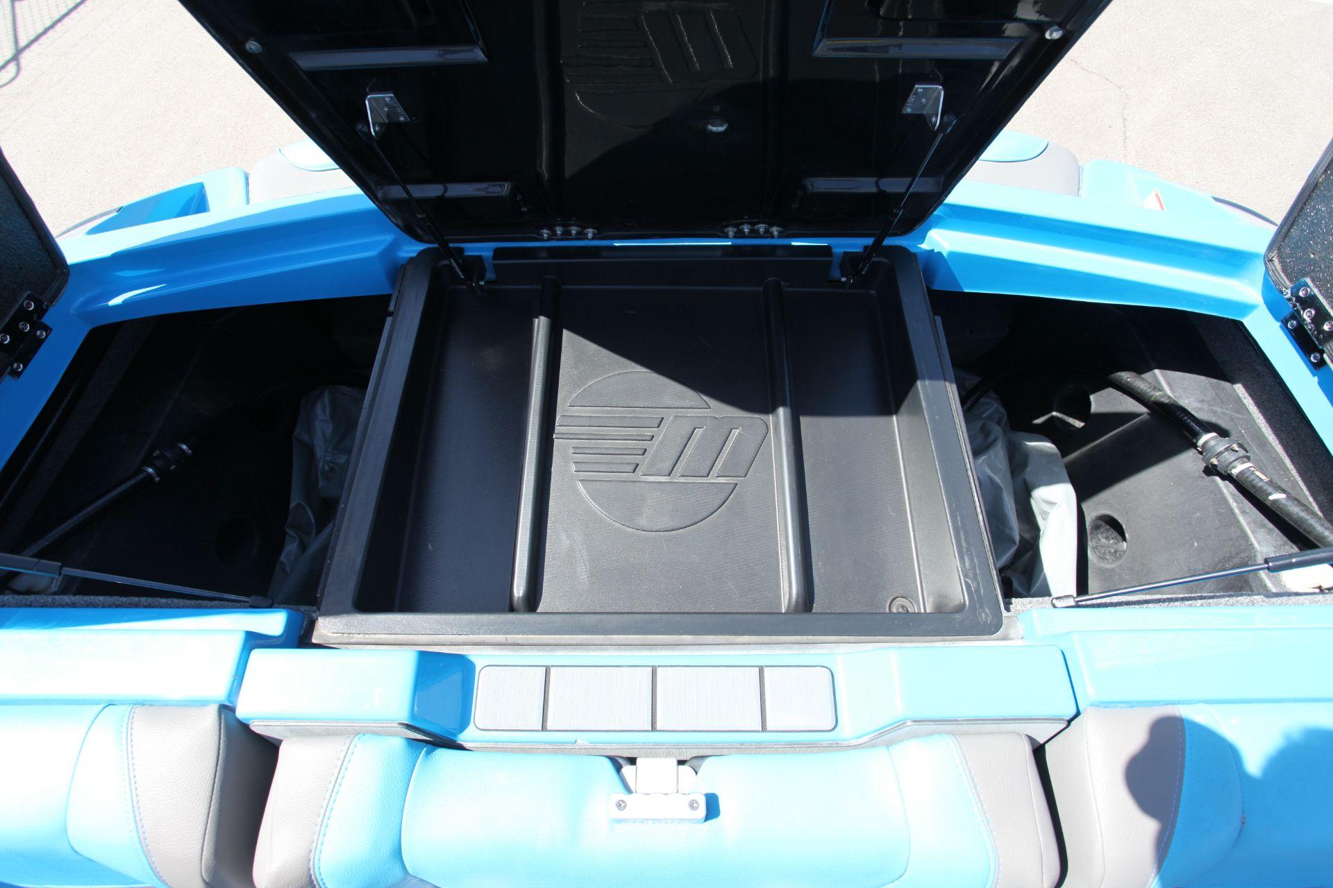 2021 Malibu Wakesetter 23 MXZ - 15