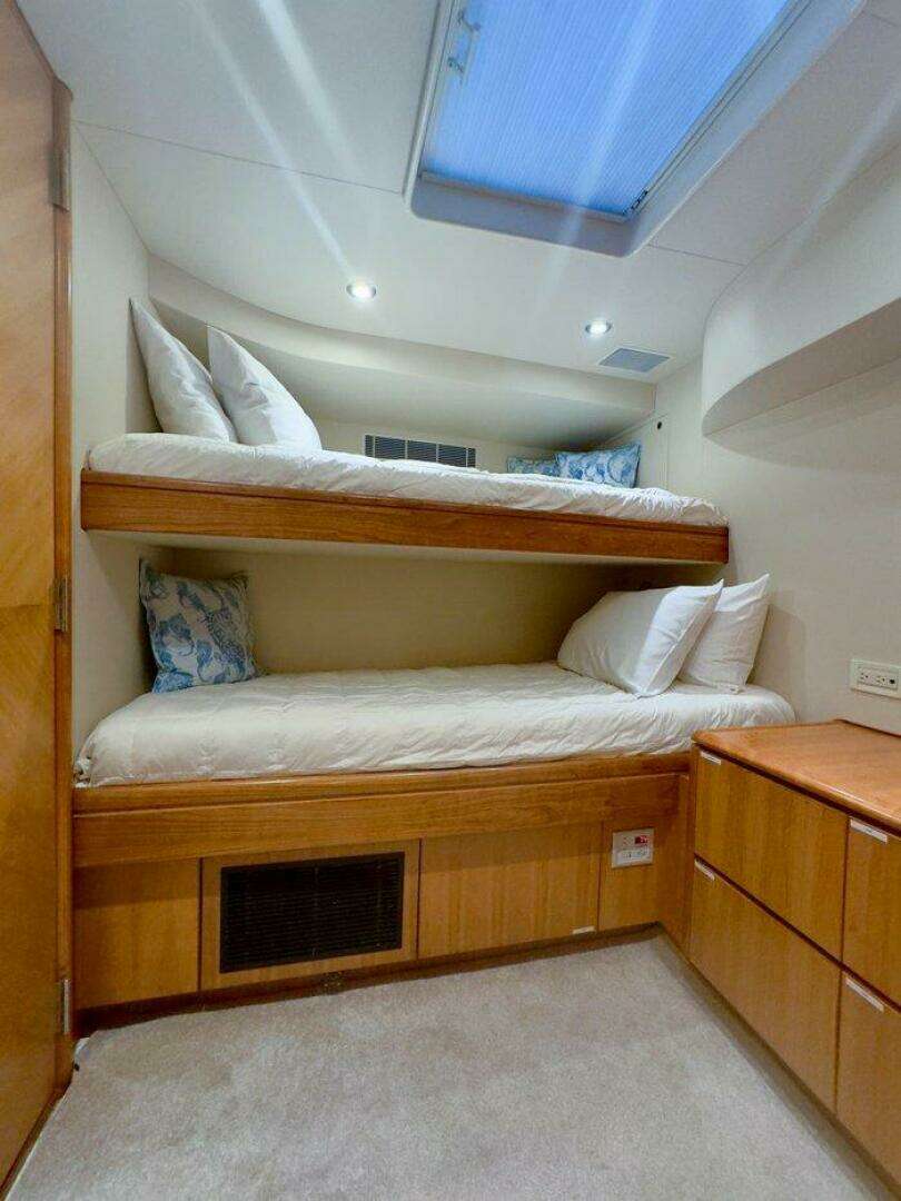 2004 Cheoy Lee 81 Sport Yacht - Image 37
