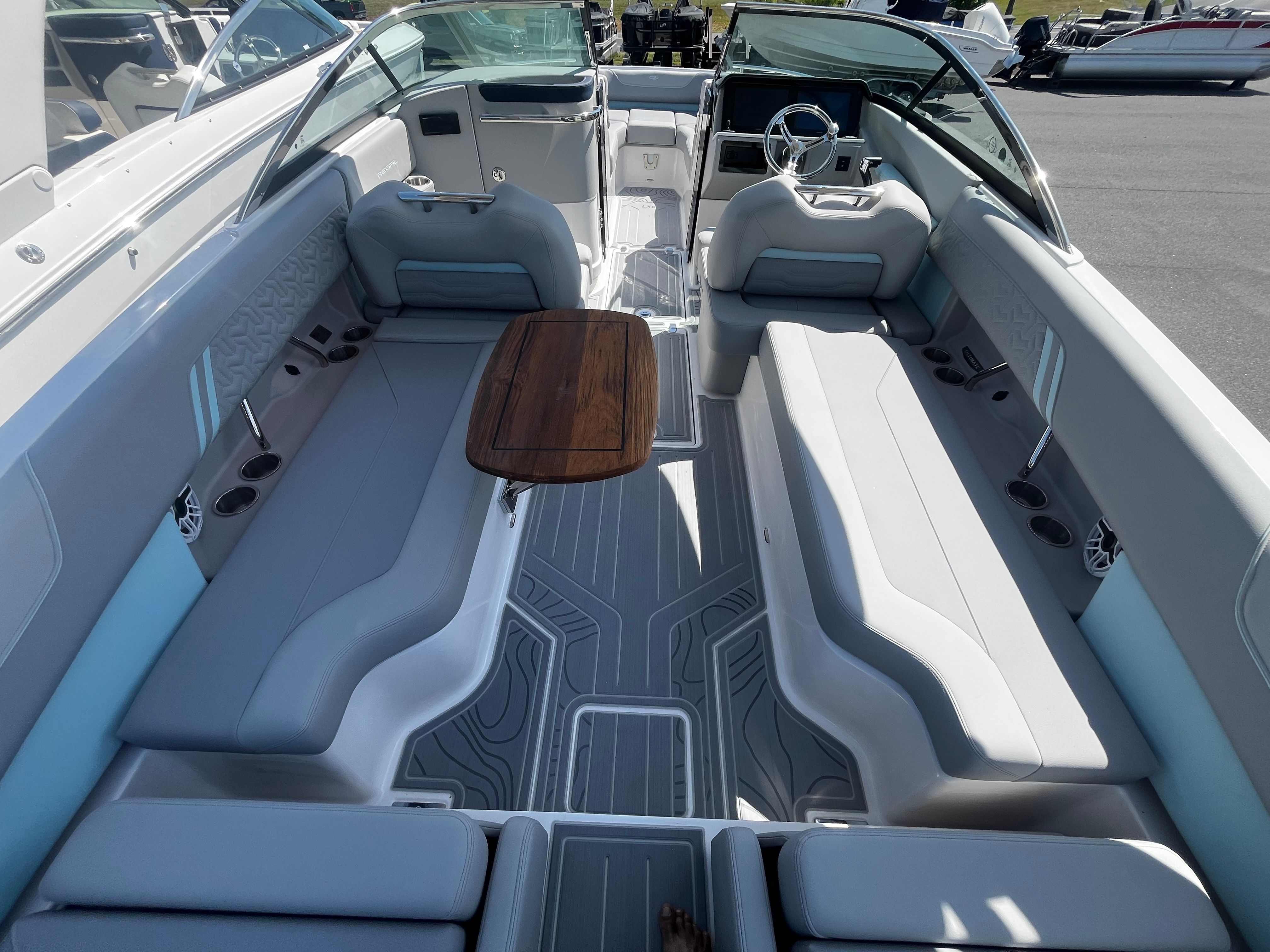 2026 REGAL LX6 - Image 39