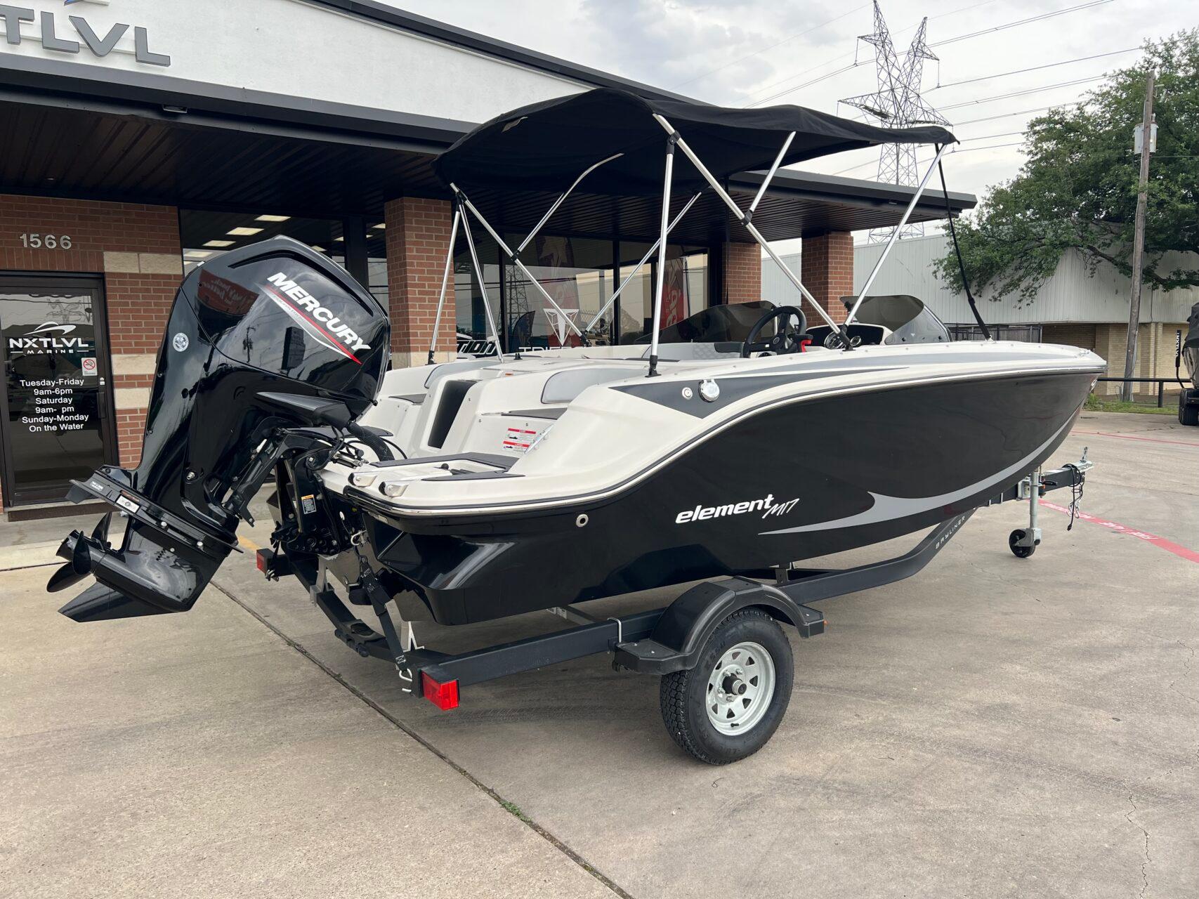 2023 Bayliner M17 - 3