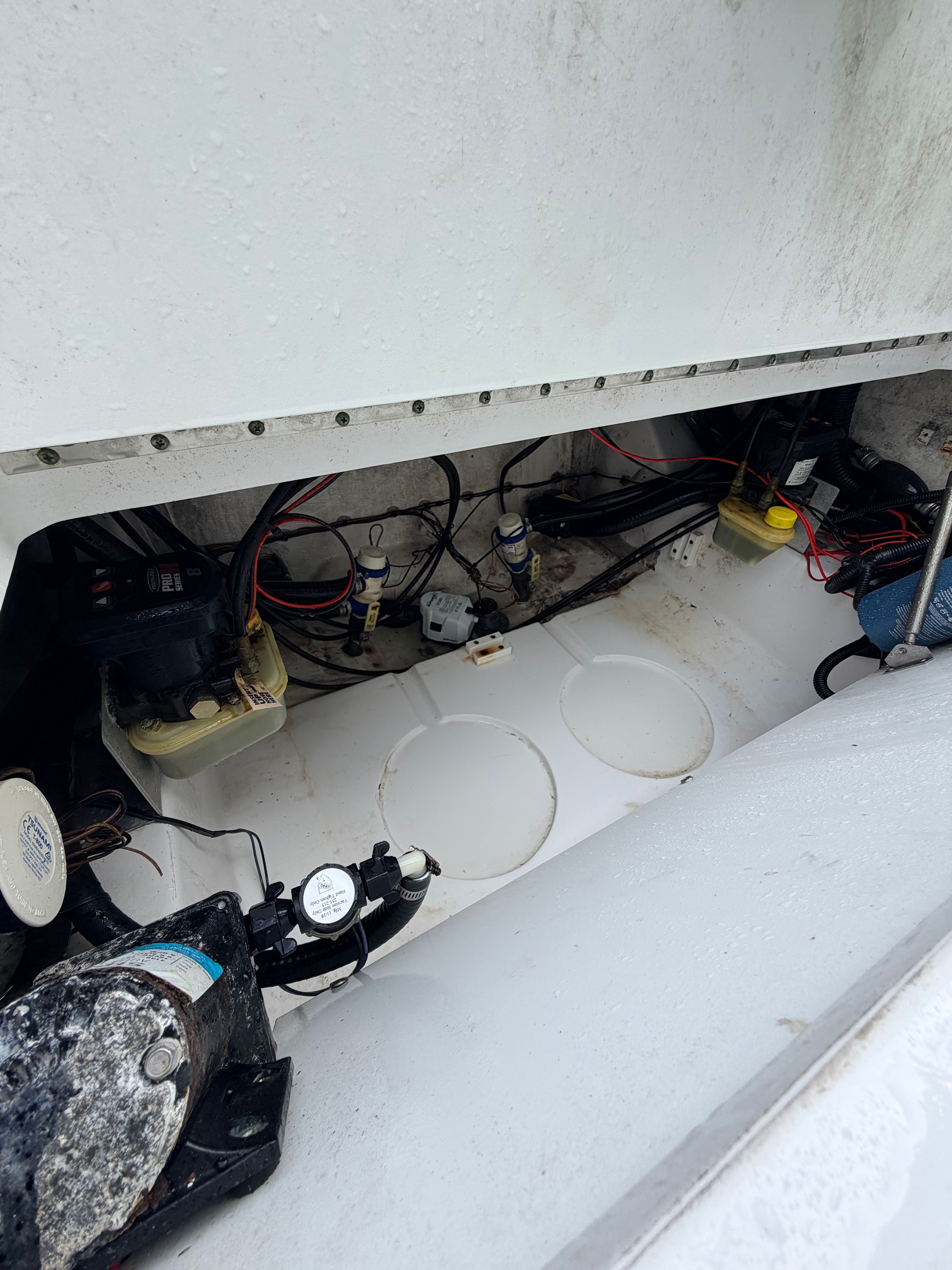 2019 Sportsman Tournament 234 Bay Boat - 11