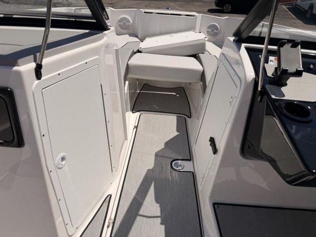 2026 Yamaha Boats SX220 - 20