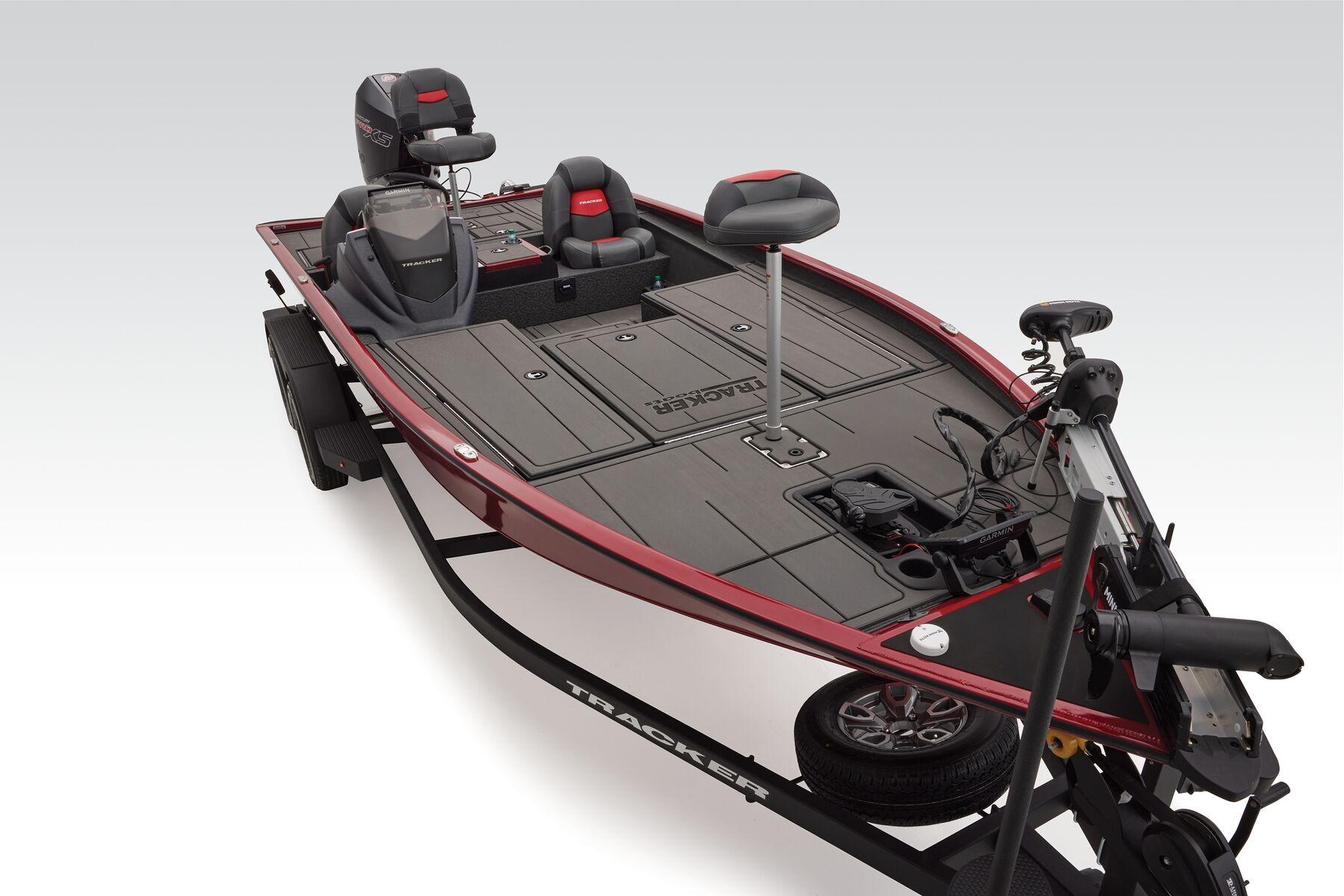 2026 Tracker Savage 215 - 11