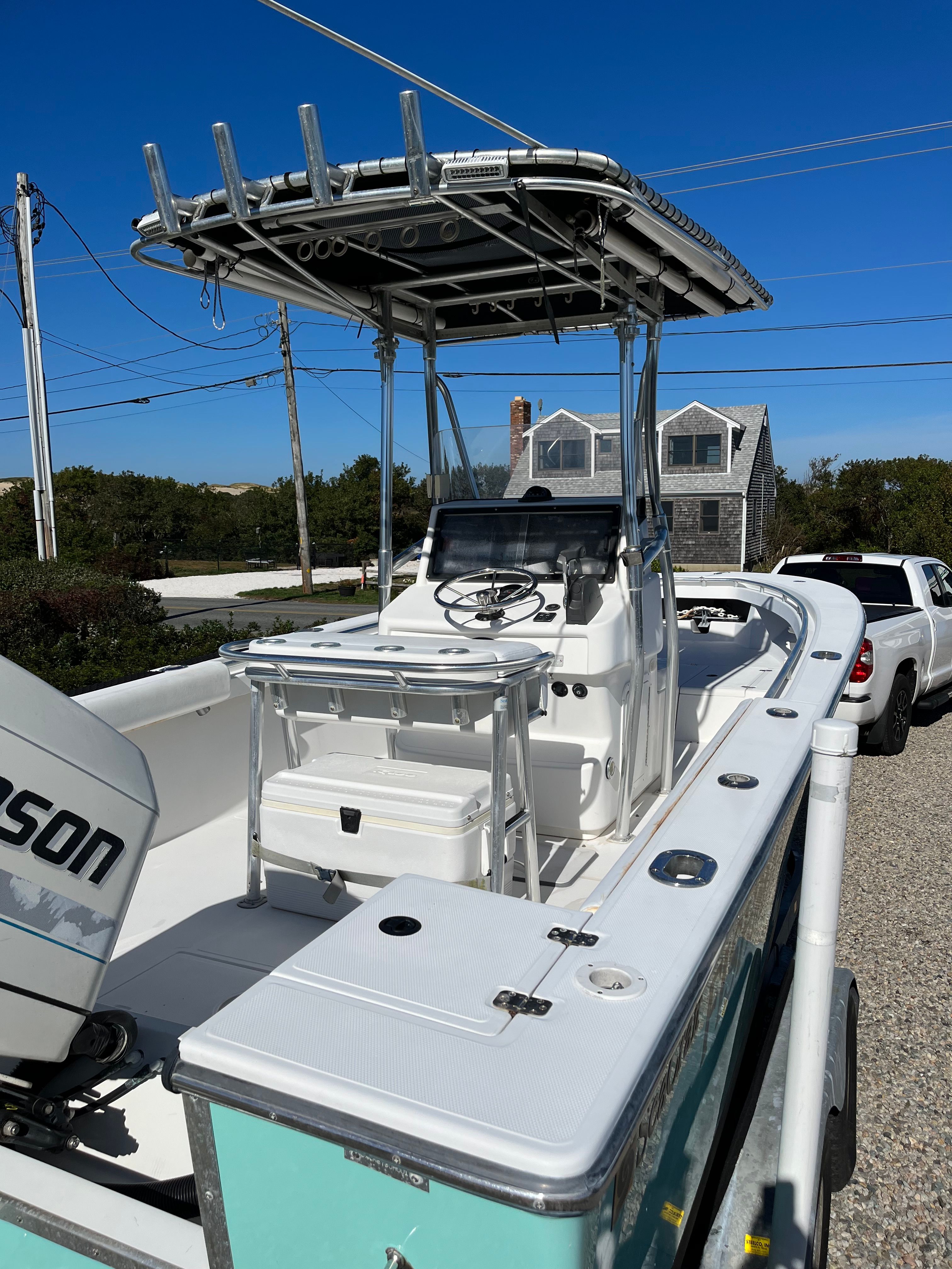 2001 SeaCraft SXCRB730H001 boat on a trailer.