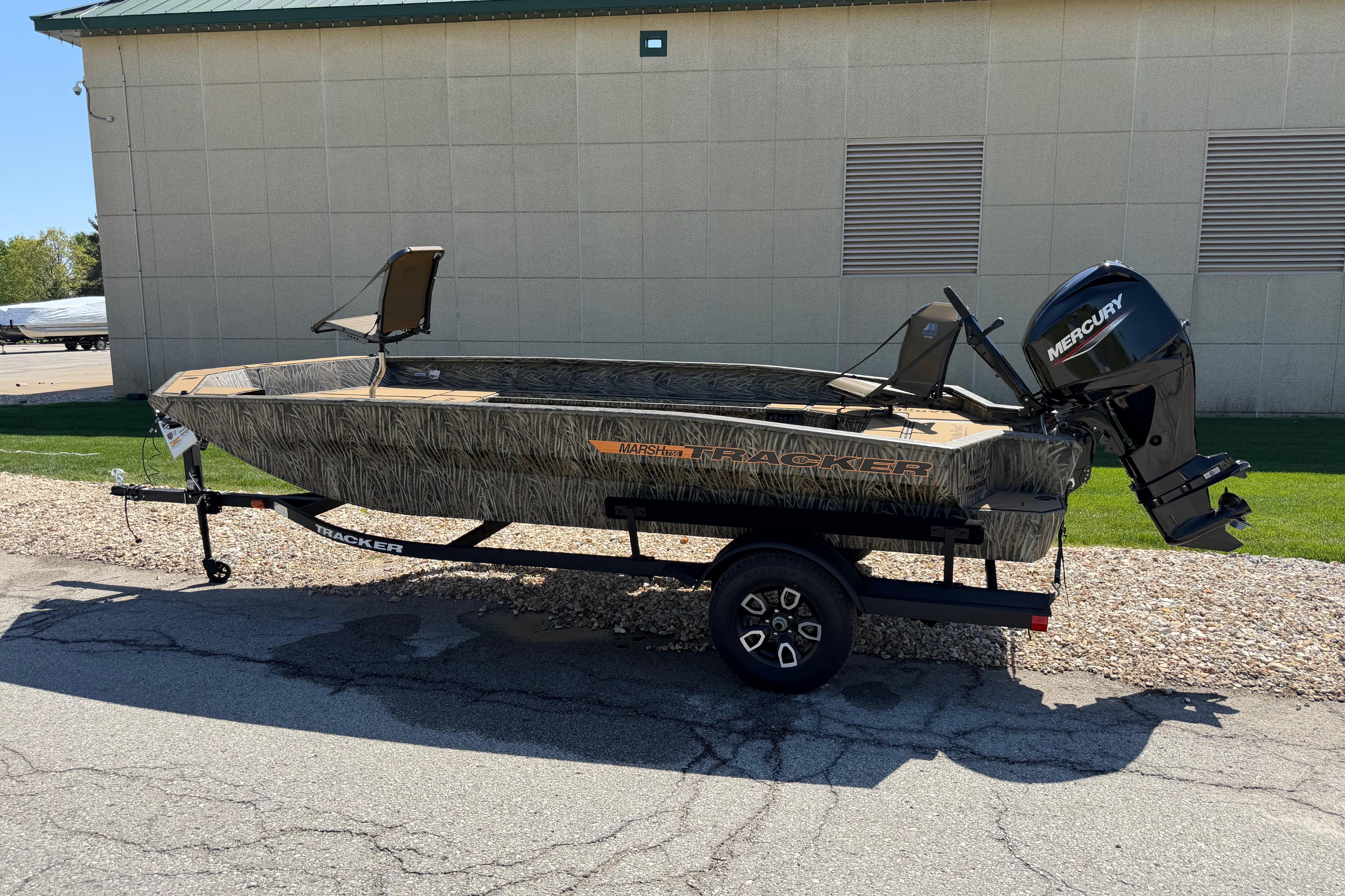 2026 Tracker Grizzly 1756 T Marsh
