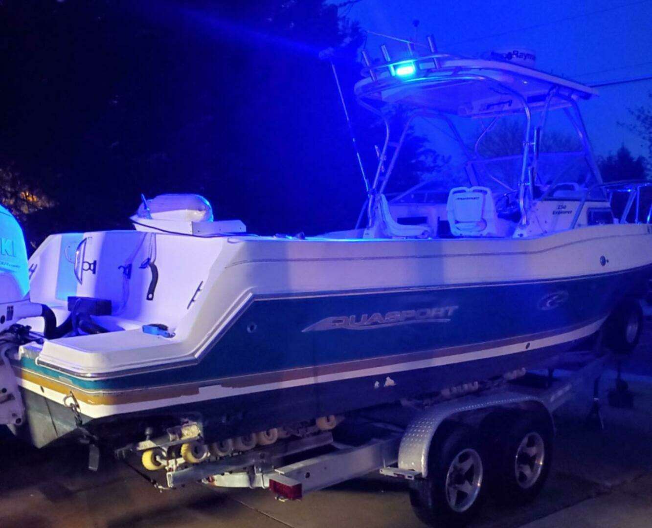 2001 Aquasport 250 Explorer - Image 11