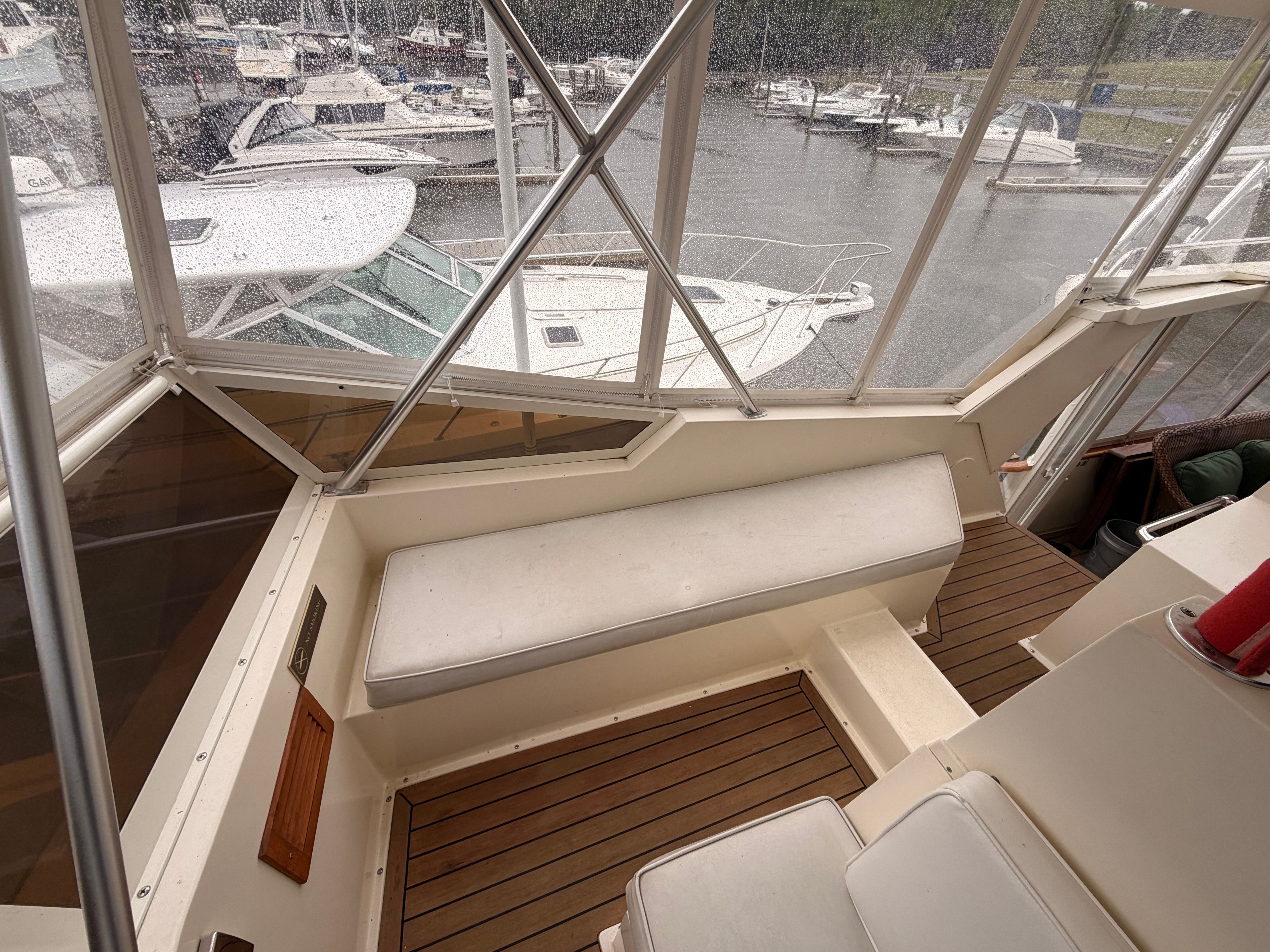 1987 Viking Dbl Cabin Motor Yacht - 13