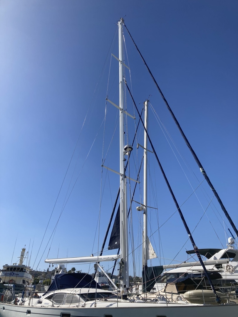 2008 Oyster 56 Deck Saloon - Image 6