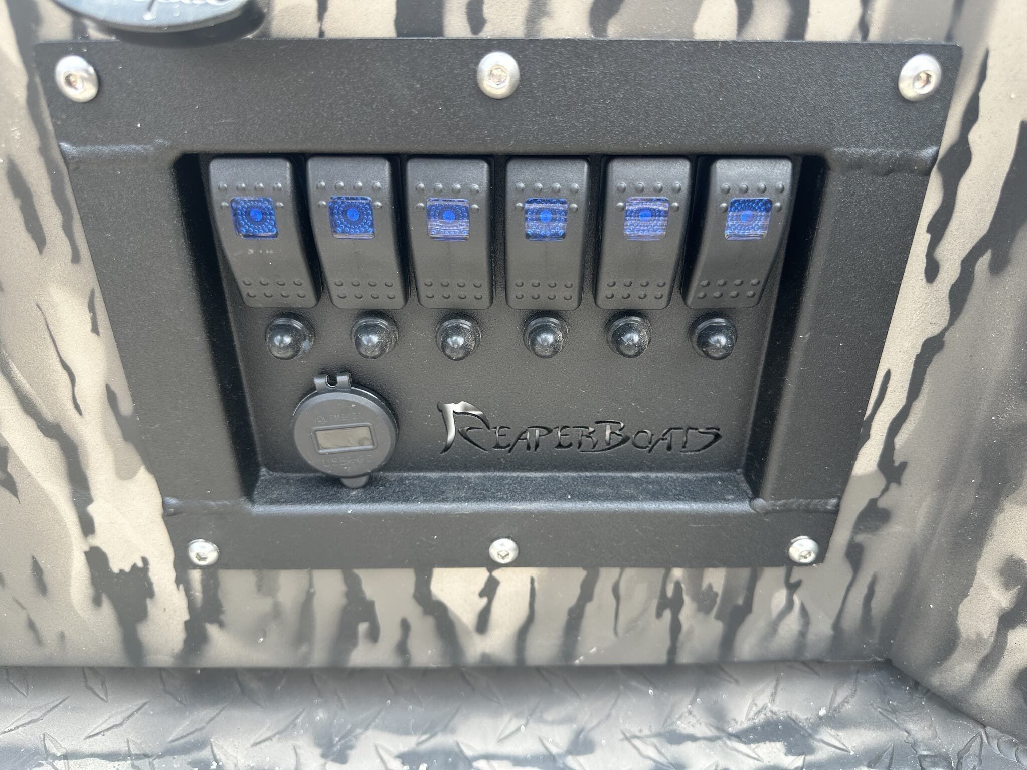 2026 Reaper Boats 756 Step Transom - 13