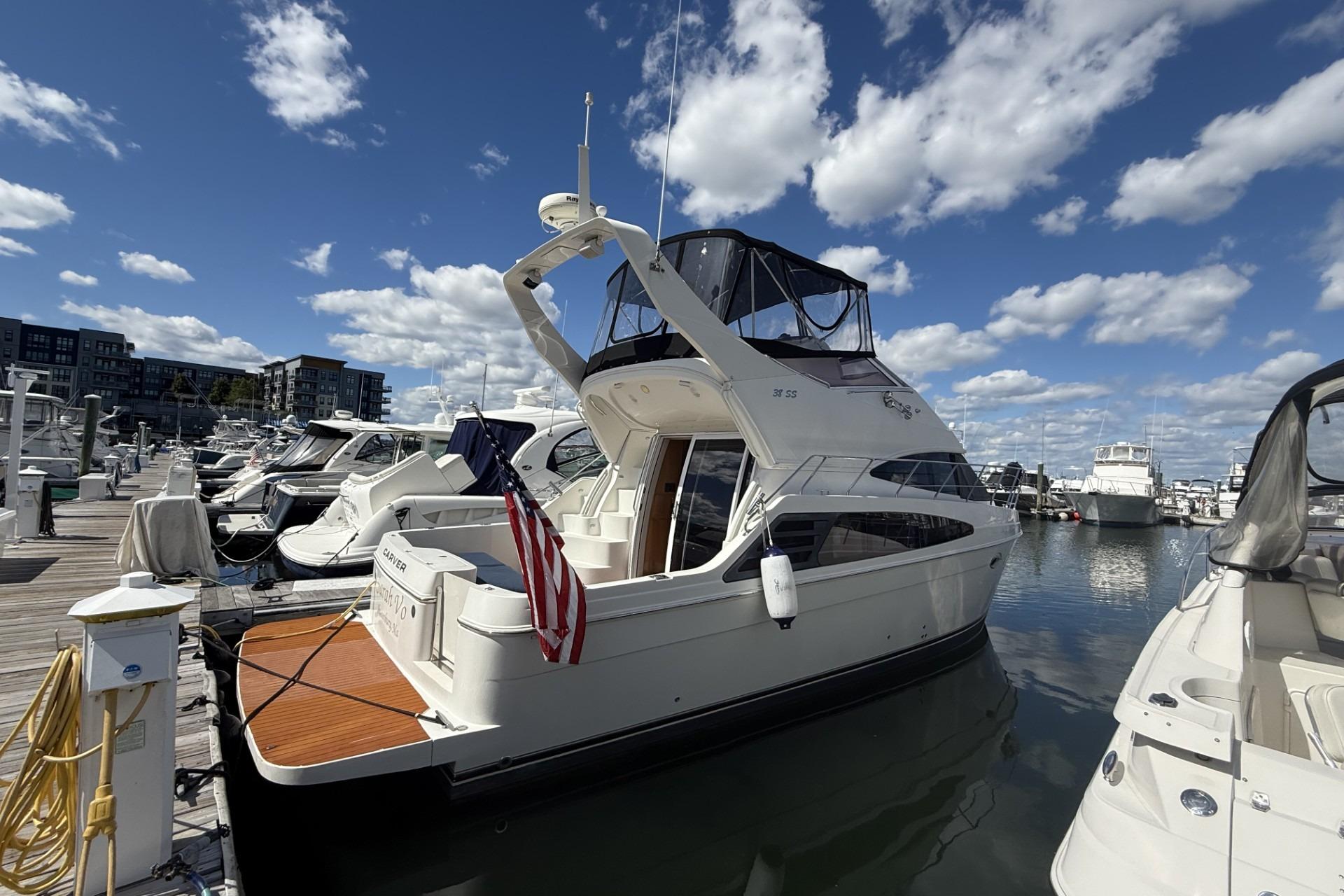 2006 Carver 38 Super Sport