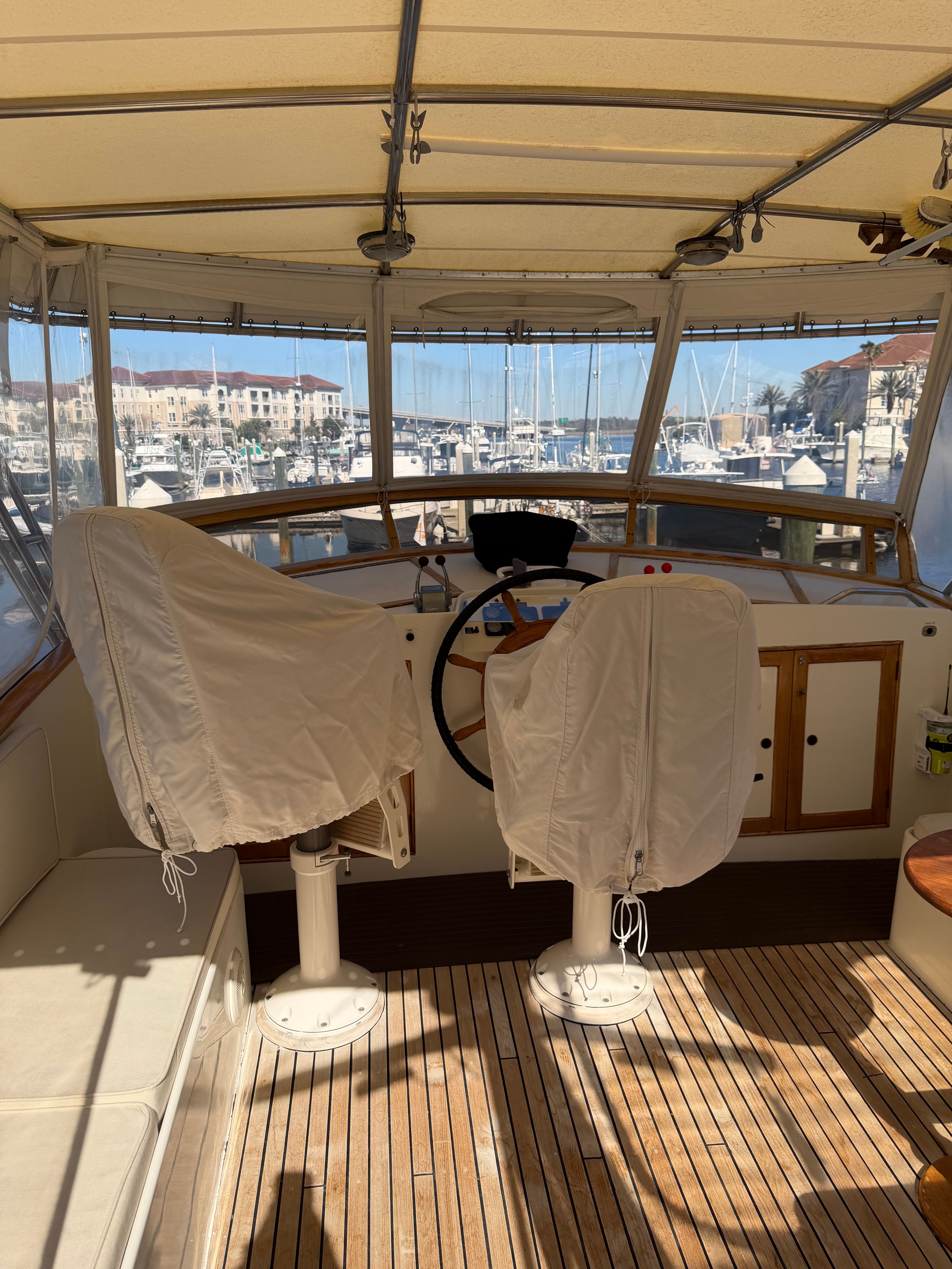 1983 Island Gypsy 44 Flush Deck - 107