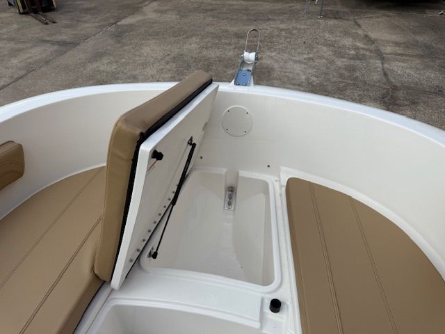 2026 Bayliner Trophy T22CC - 20