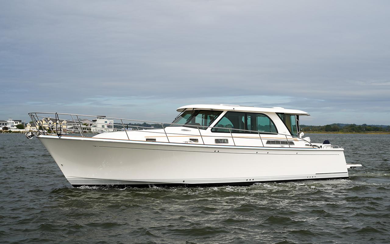 2026 Sabre 45 Salon Express