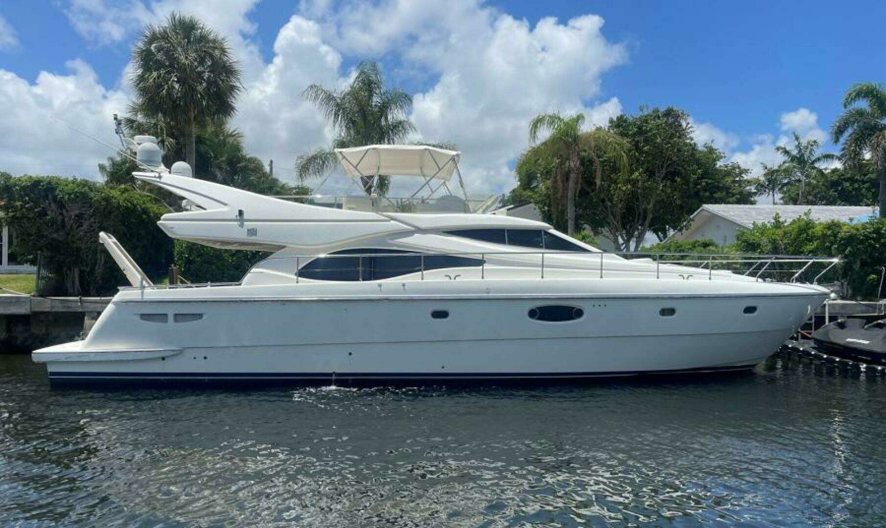 2003 Ferretti Yachts 590 Motor Yacht - Image 55