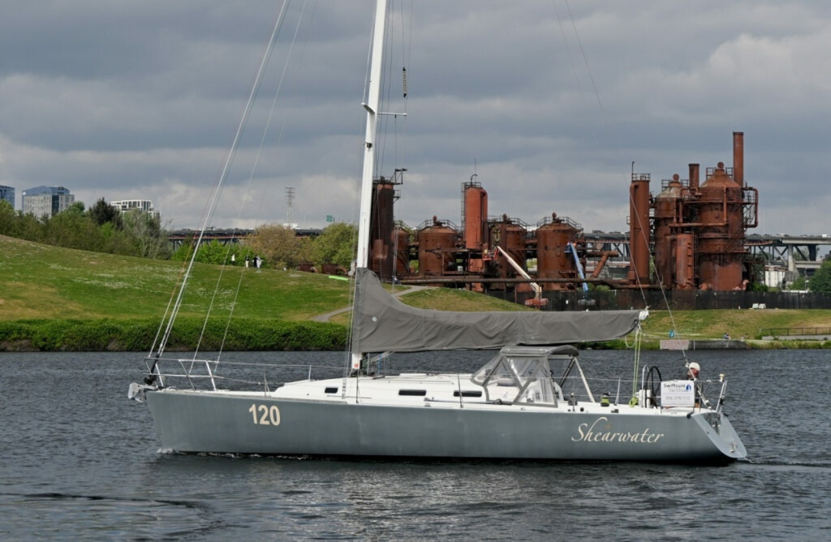 1998 J Boats J/120 - Image 40