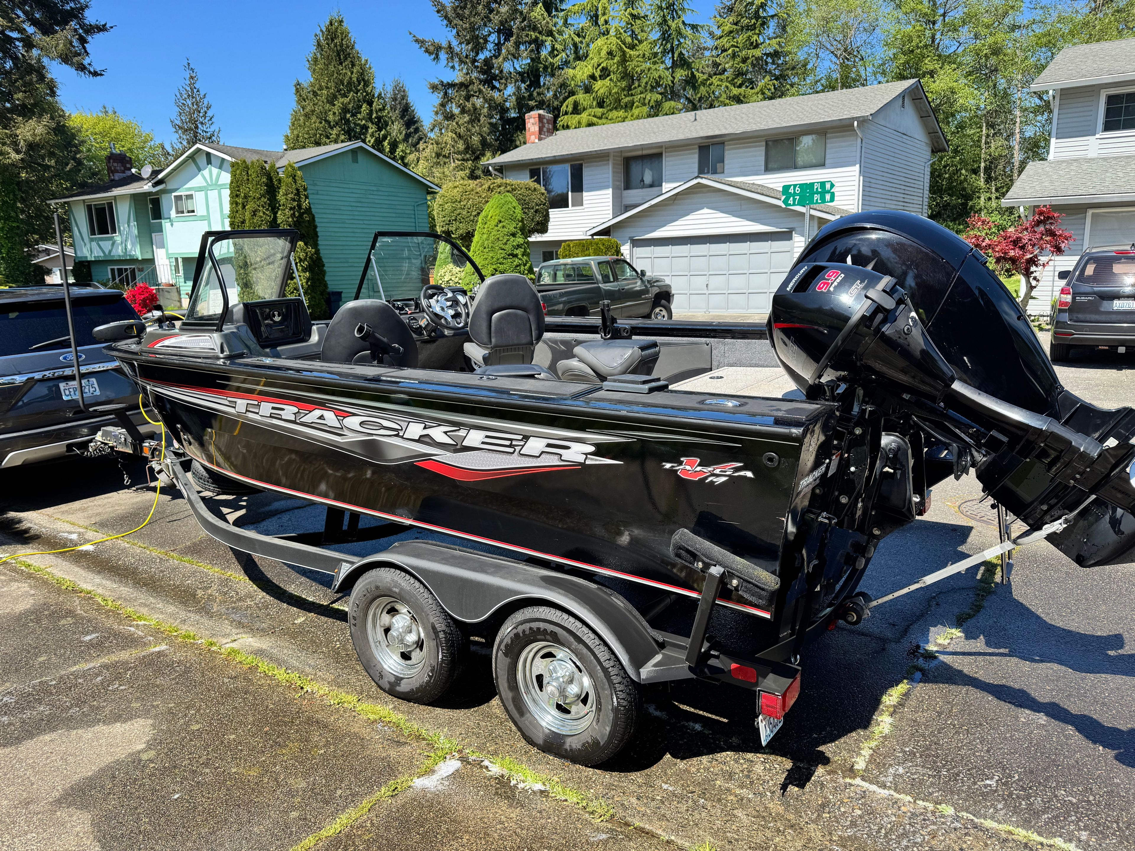 2020 Bass Tracker Targa V 19 - 3