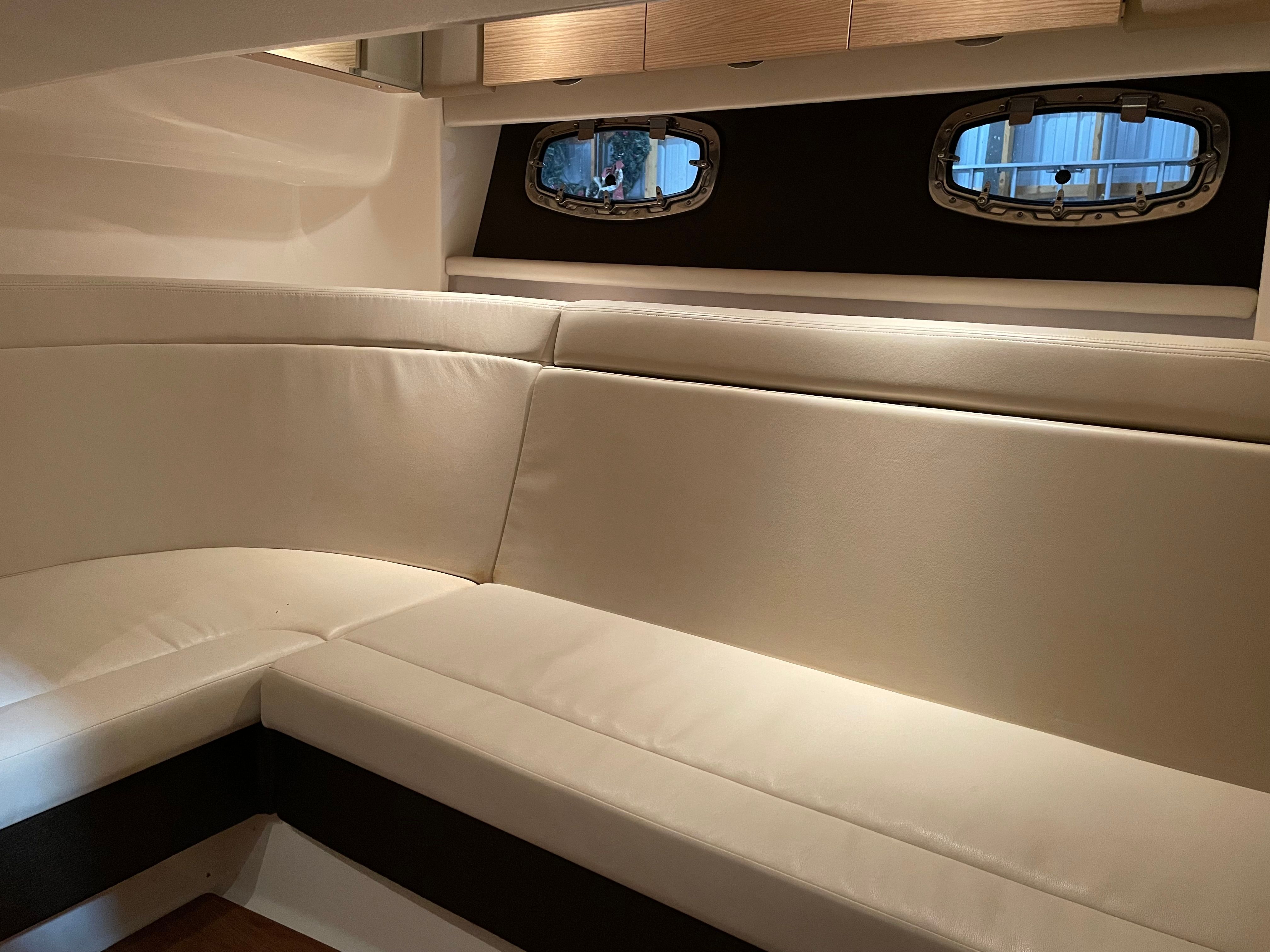 2012 Chaparral 327 SSX - 10