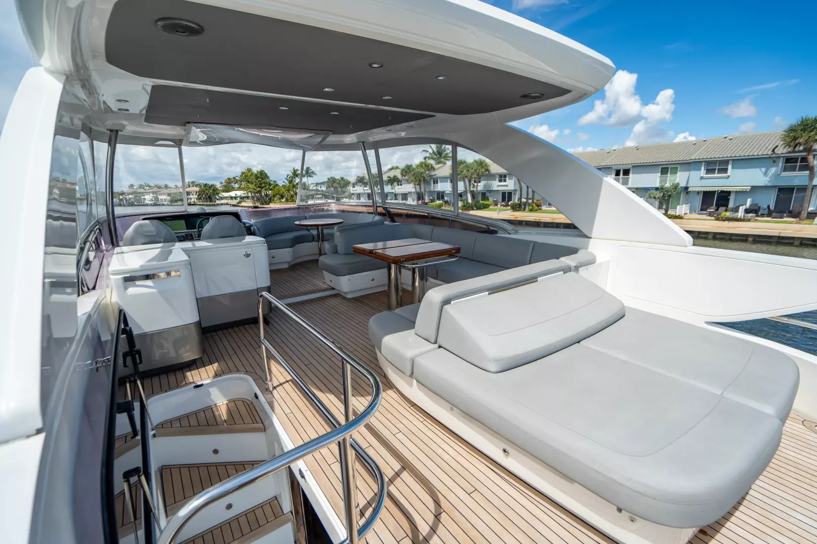 2018 Princess F62 - Image 33