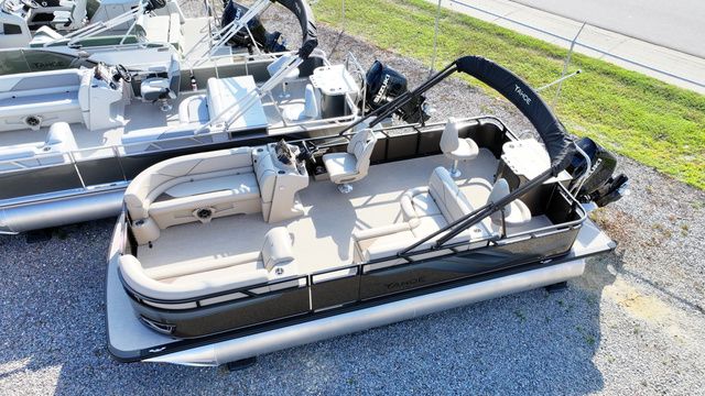 2026 Tahoe Sport 85 - 21 Rear Fish - 3