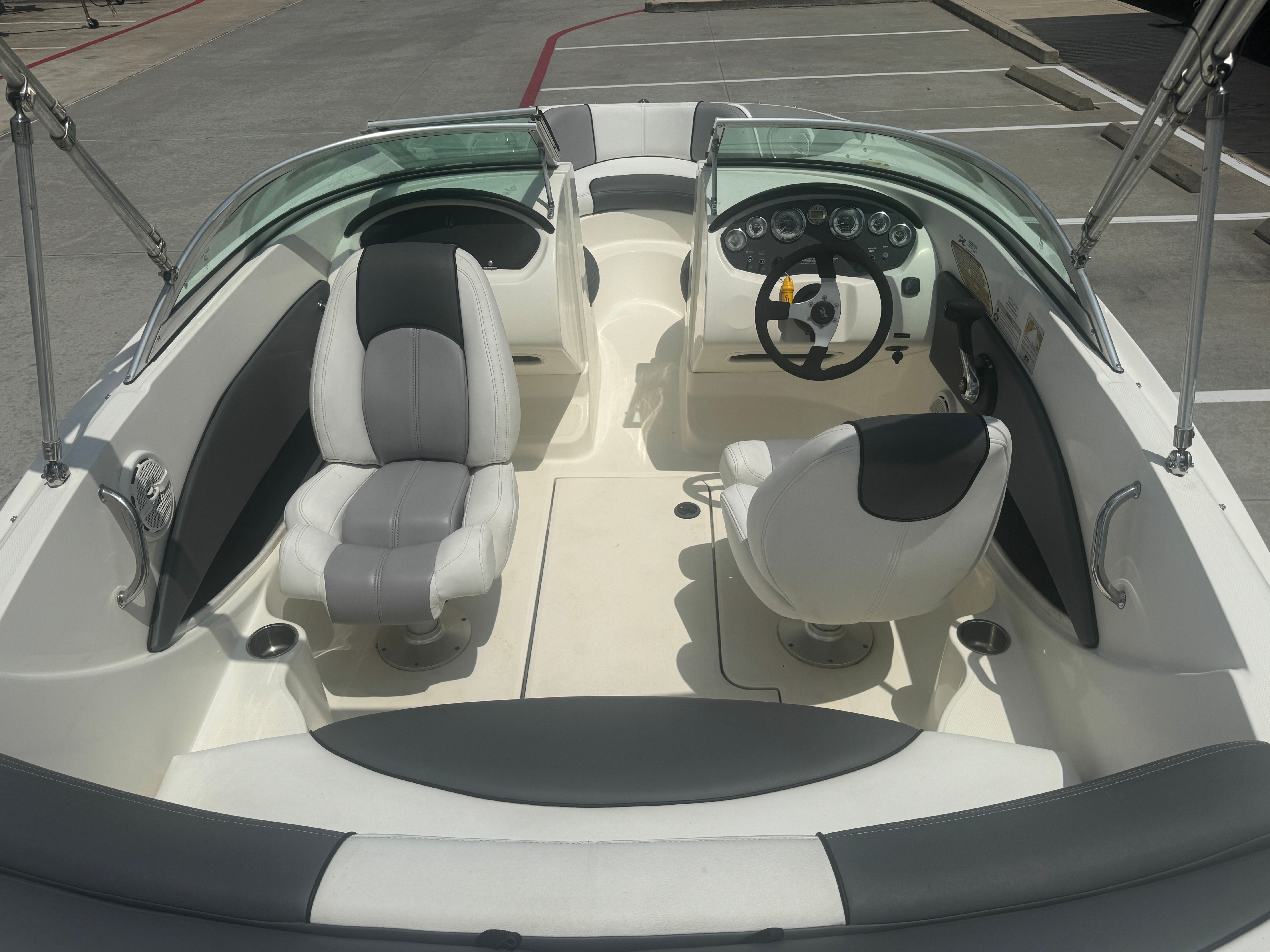 2011 Sea Ray 185 Sport - 3