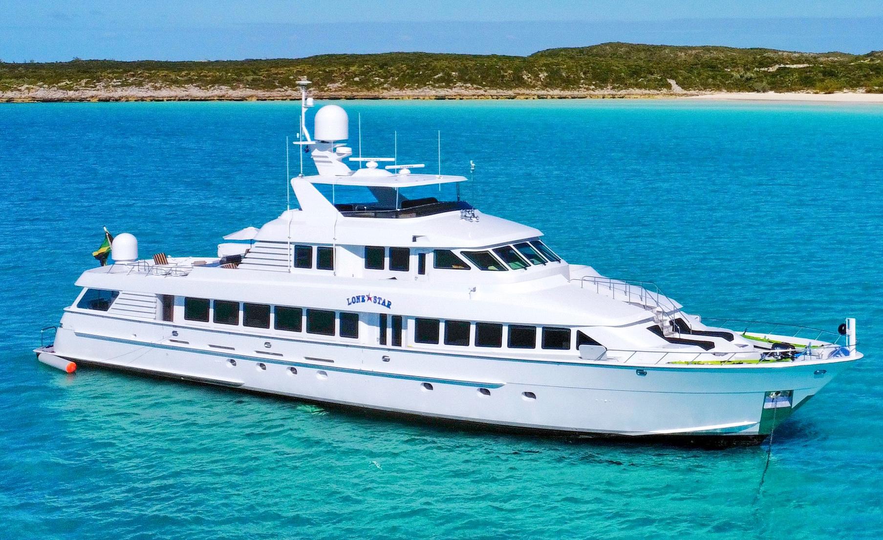 1995 Hatteras 130 Motor Yacht