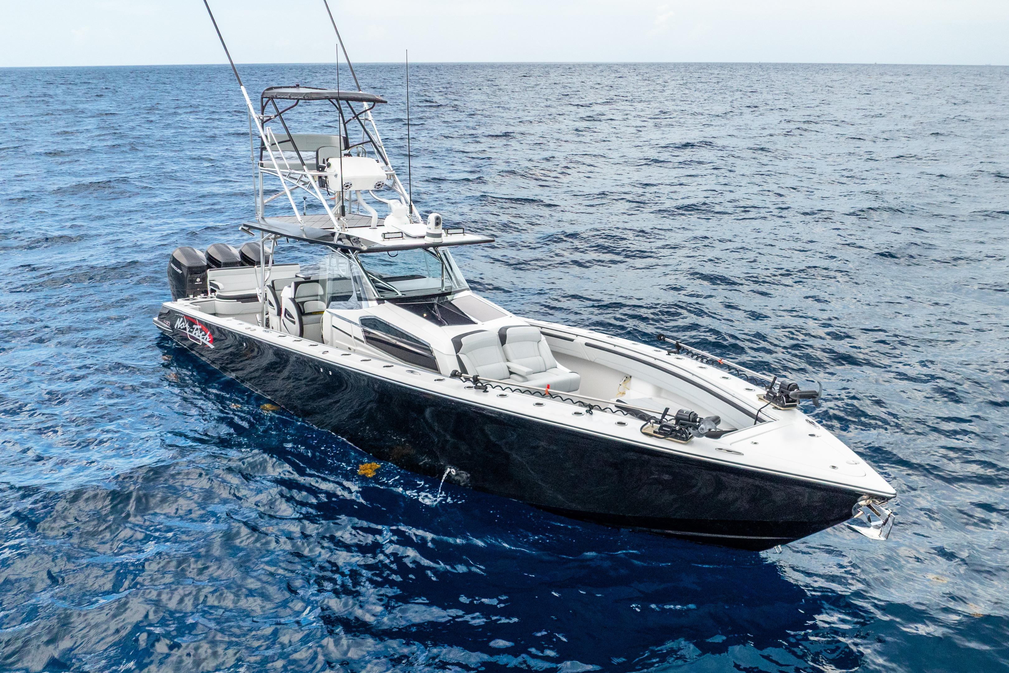 2024 Nor-Tech 452 Super Fish boat on open ocean waters.
