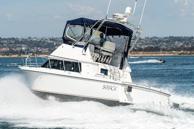 2011 Skipjack 300 Flybridge