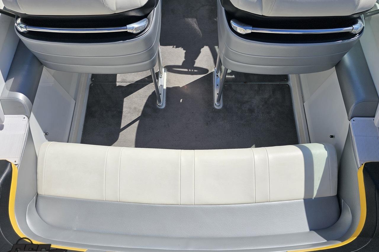 Interior seating of a 2014 Formula 292 FASTech boat, featuring sleek, modern design.