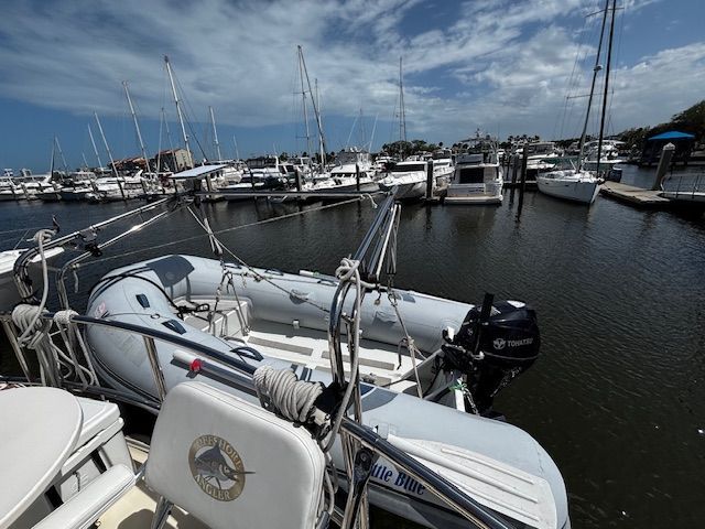 2005 Mainship 400 Trawler - 28
