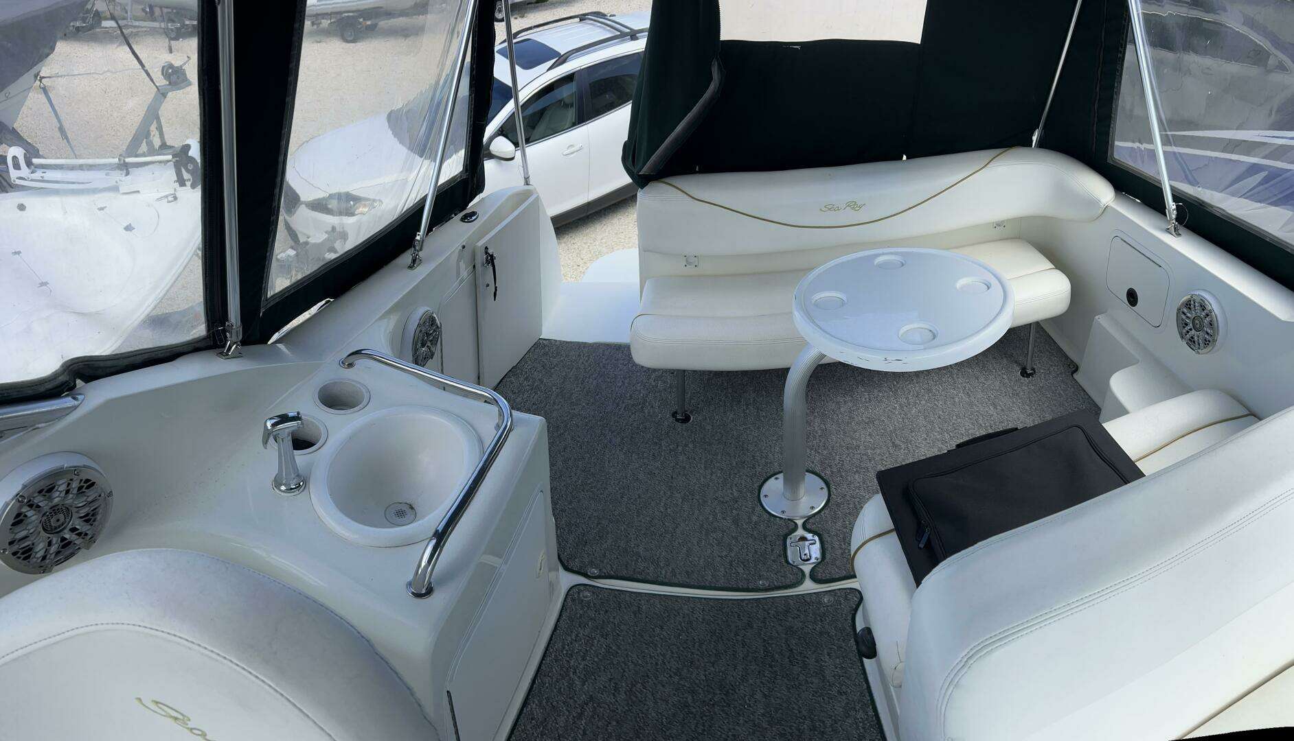 2001 Sea Ray 260 Sundancer - Image 9
