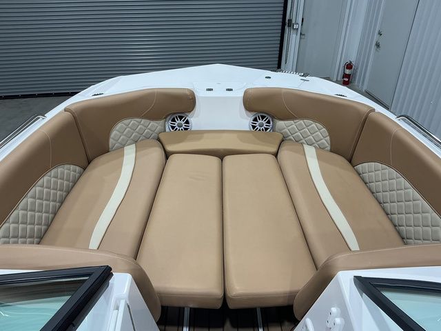2026 NauticStar 223DC Deck - 22