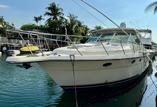 1996 Tiara Yachts 3500 Express