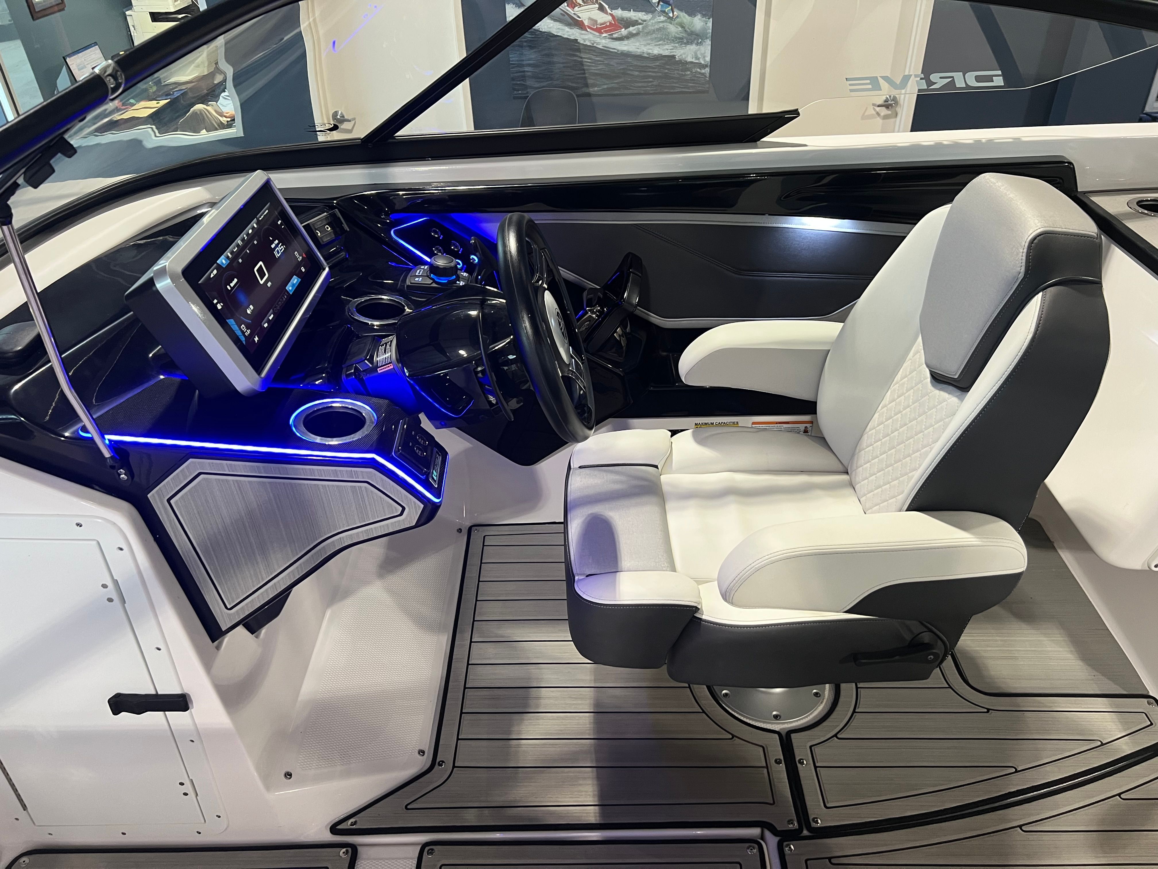 2023 YAMAHA 252 SD - Image 23