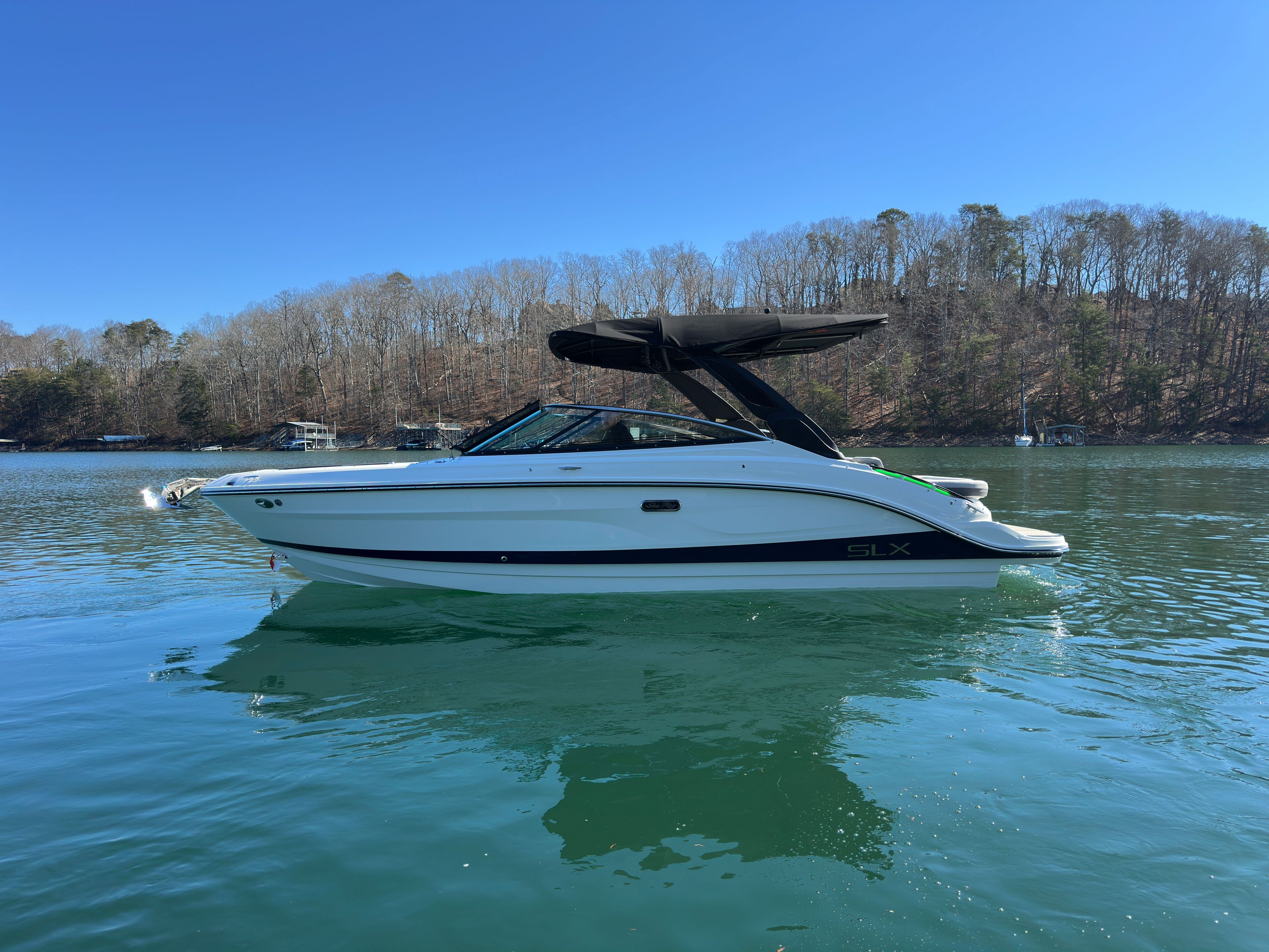 2026 Sea Ray SLX 260