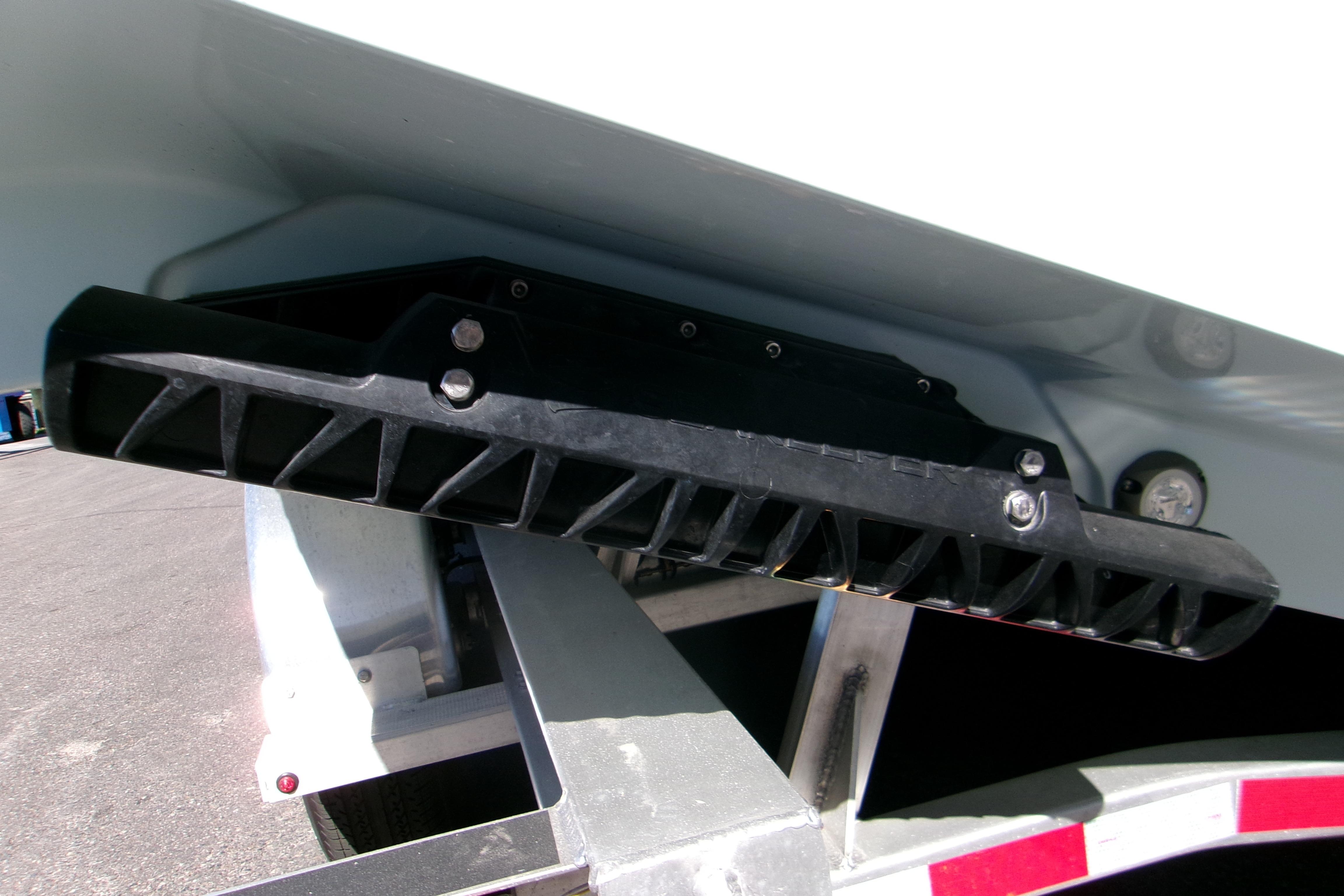 2026 Sportsman Heritage 321 Center Console boat hull detail on trailer.