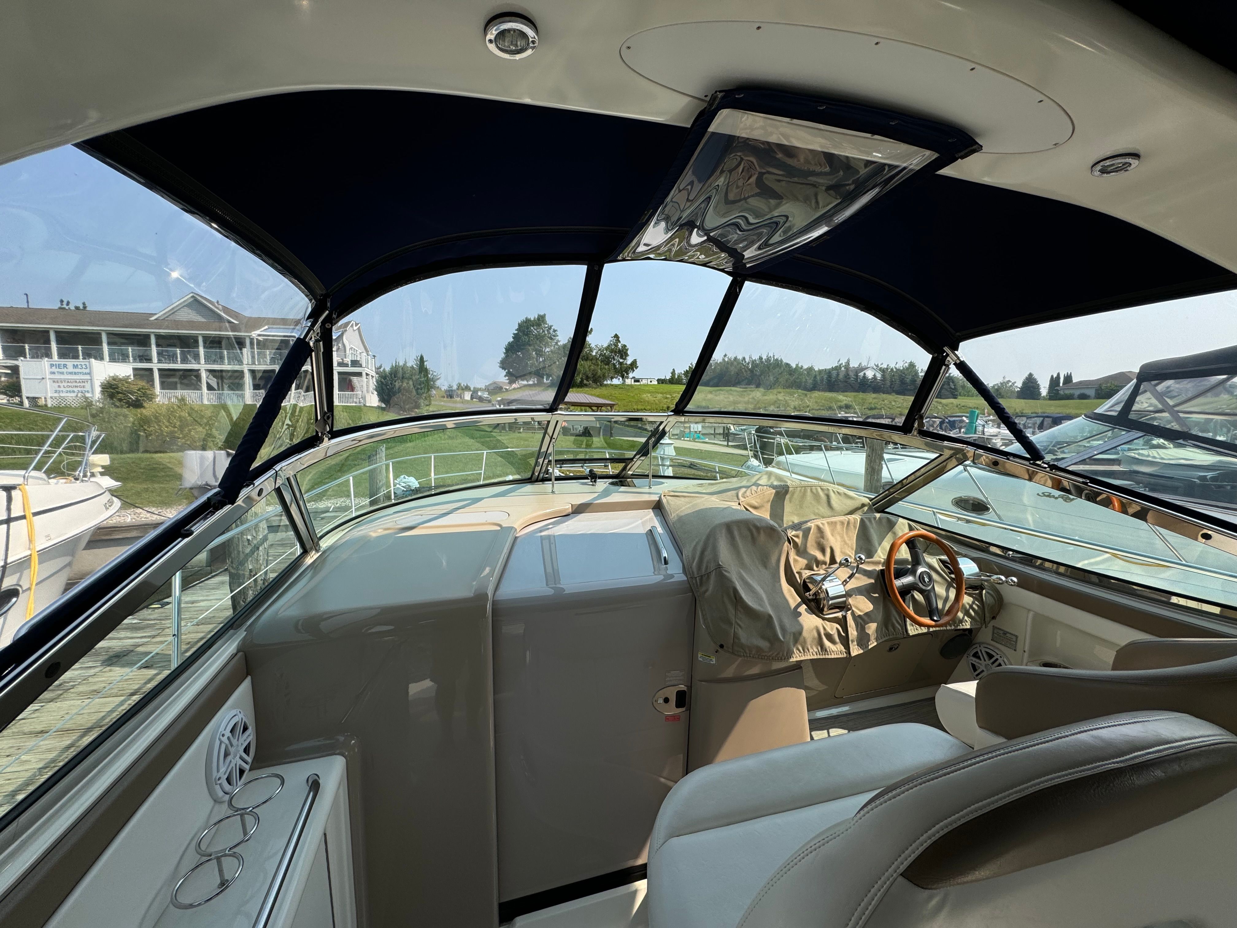 2002 Sea Ray 360 Sundancer - 33