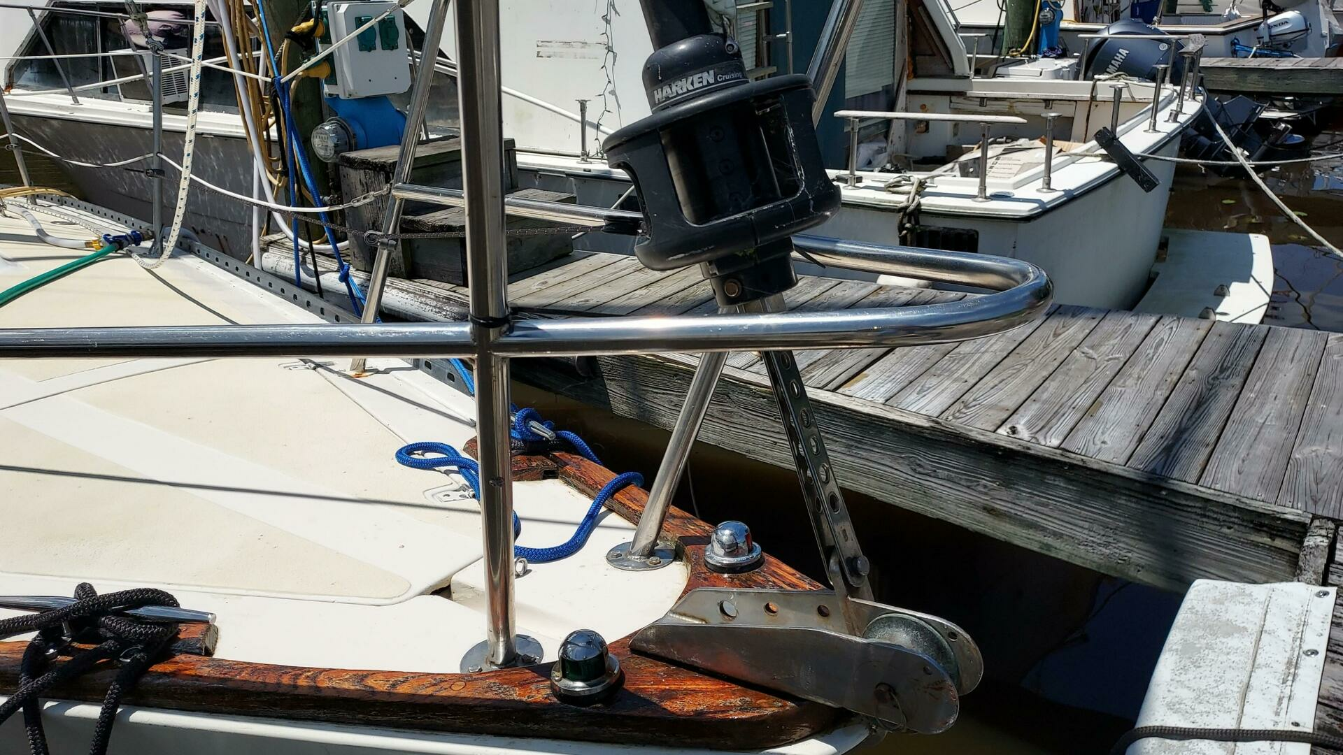 1977 Islander 36 - Image 6