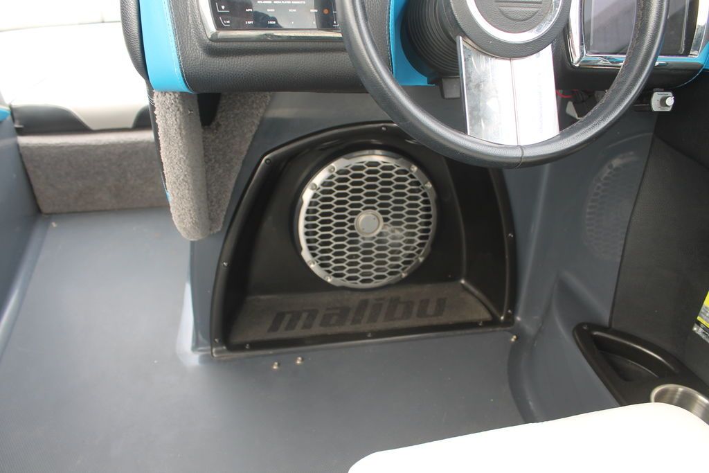 2013 Malibu Wakesetter 24 MXZ - 14