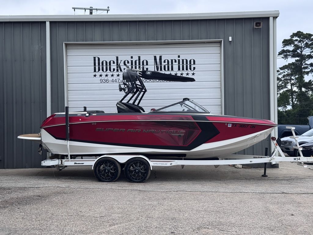 2016 Nautique G23