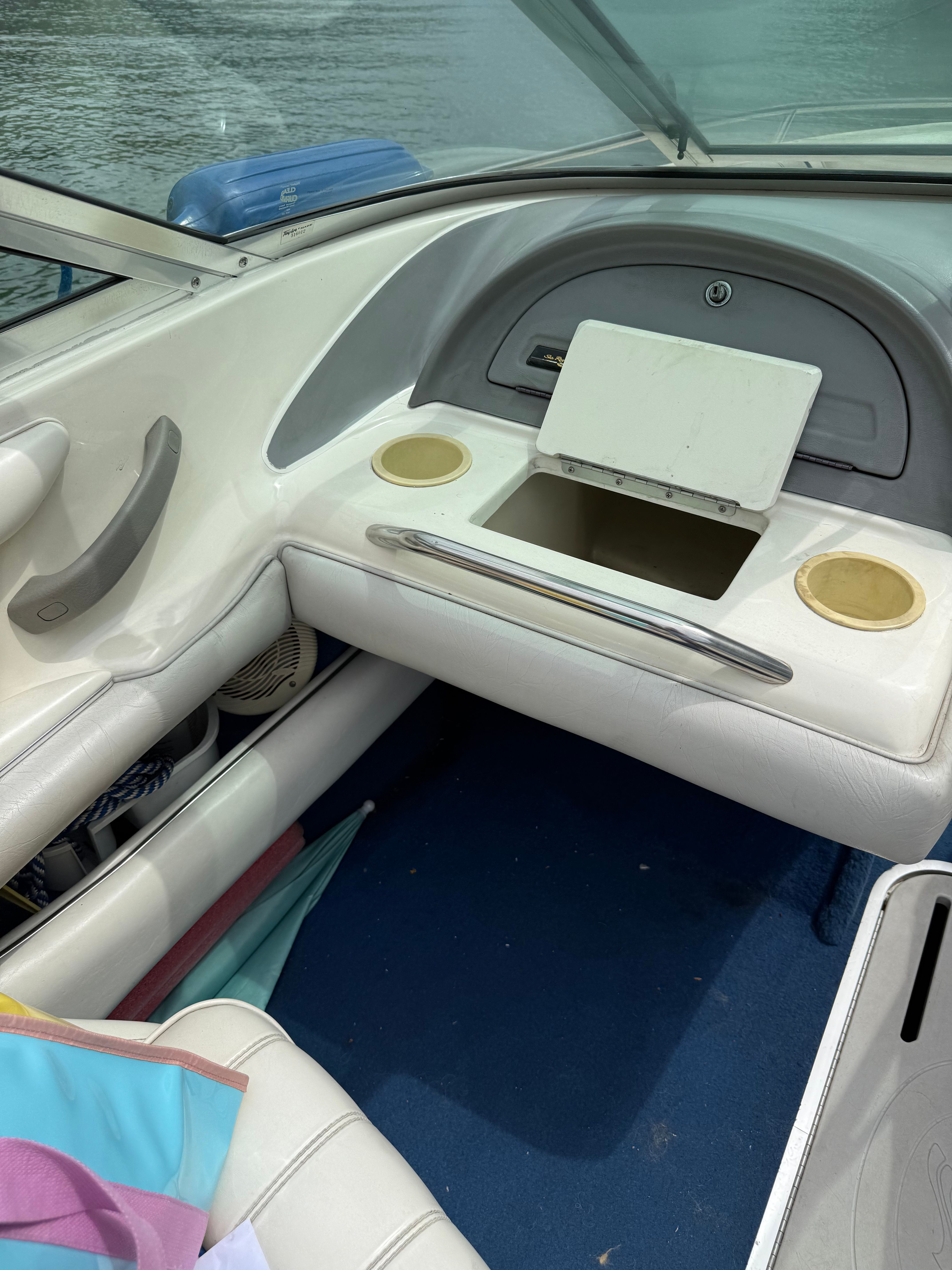 1995 Sea Ray SIGNATURE 200 - 8