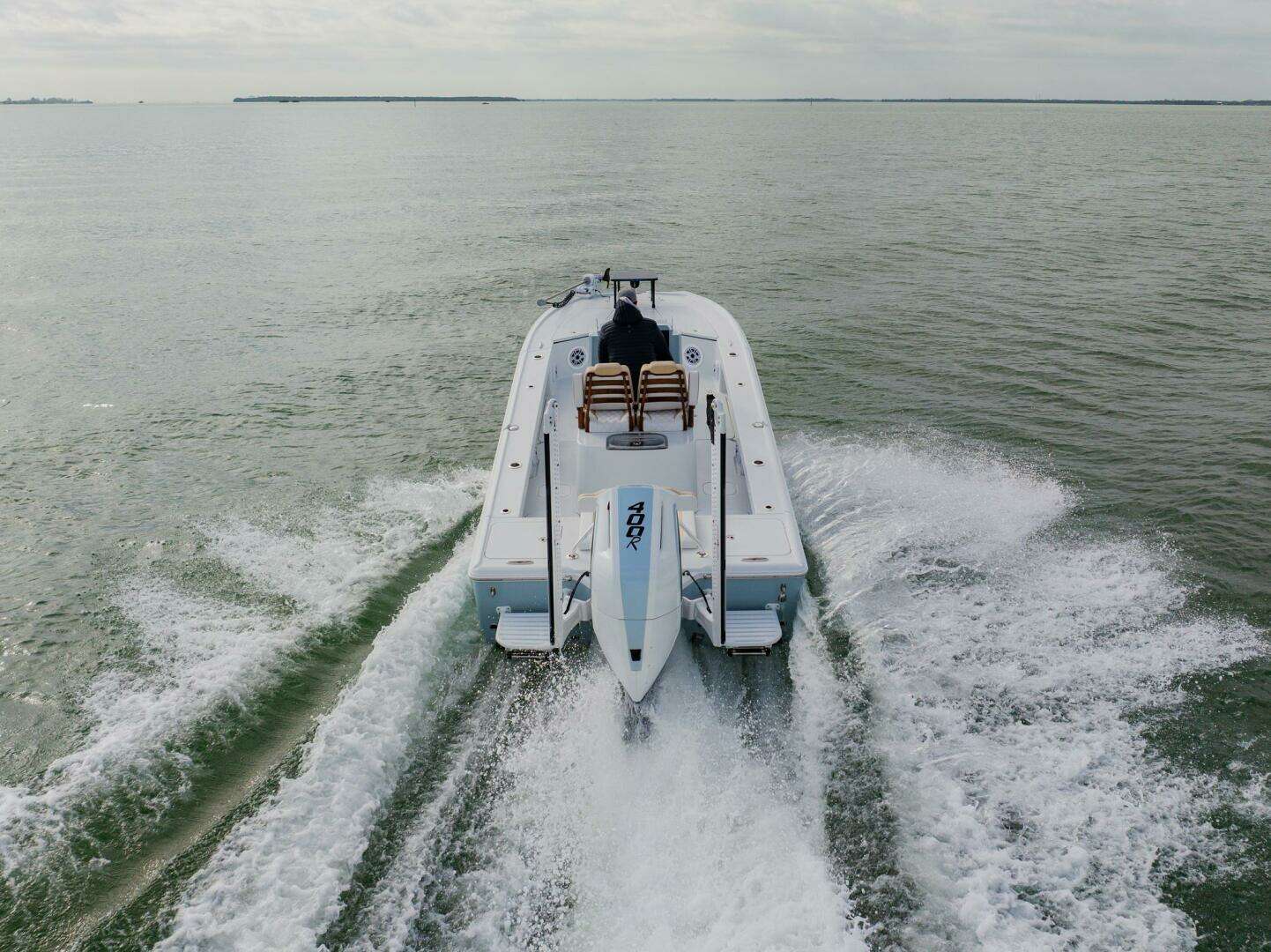 2026 Broadwater Boatworks 25 Bay Cat - Image 13
