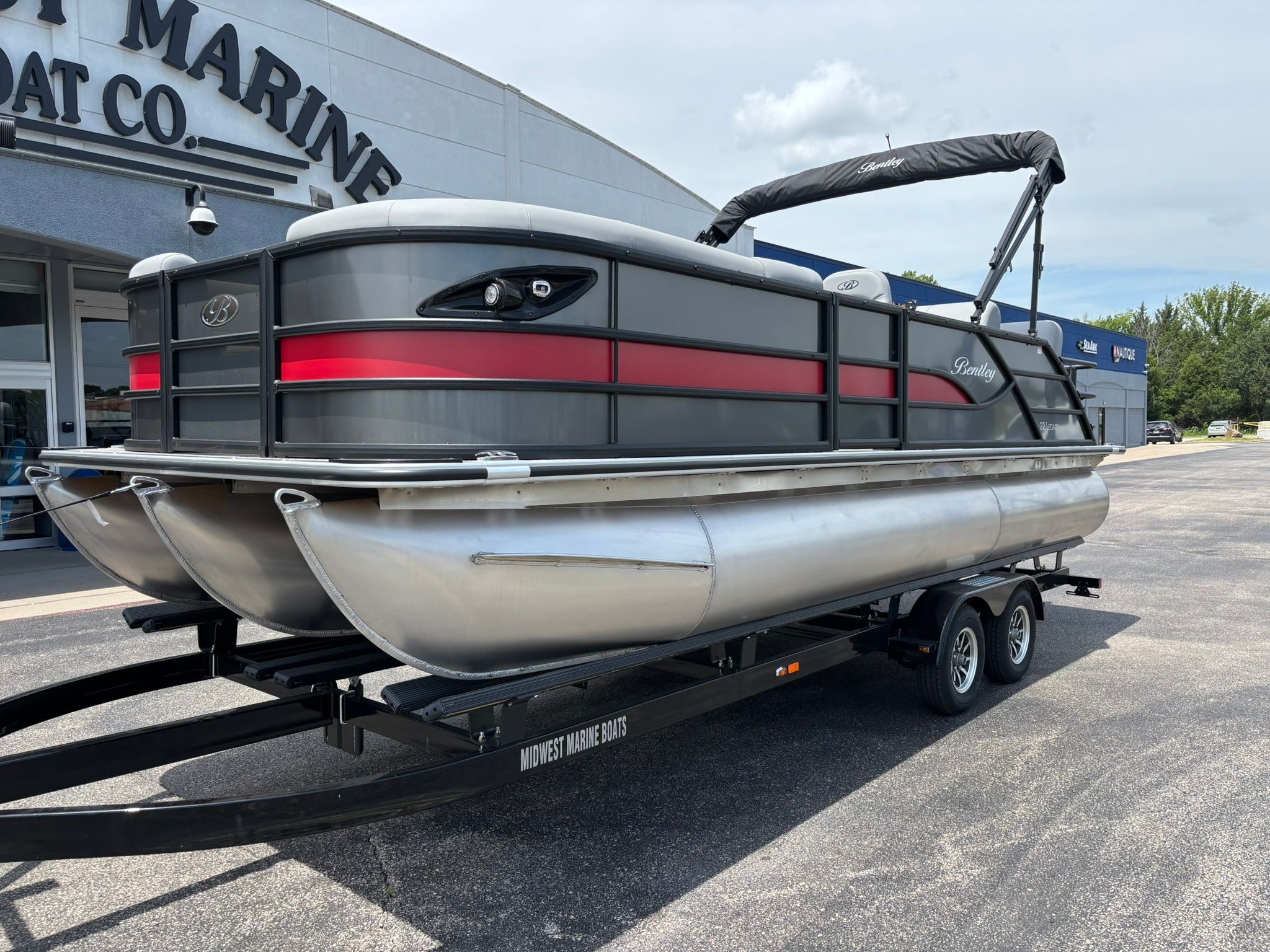 2027 Bentley Pontoons 223 LEGACY QSB - 24